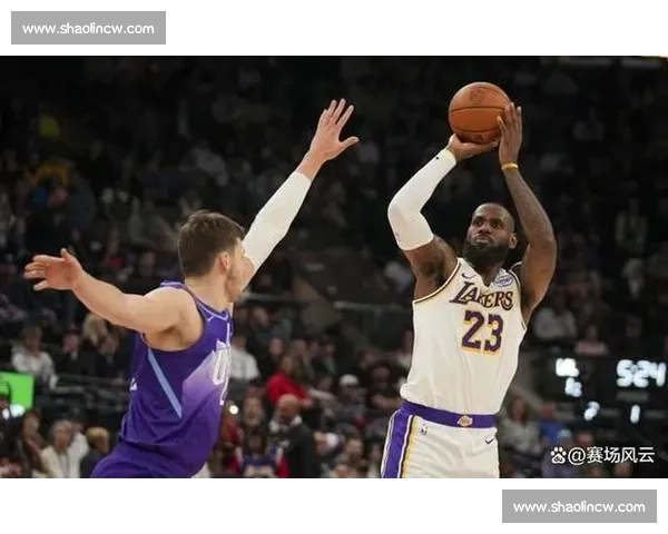 托拉卡vs蓝十字强强对话前瞻焦点战术与胜负悬念解析赛场风云变